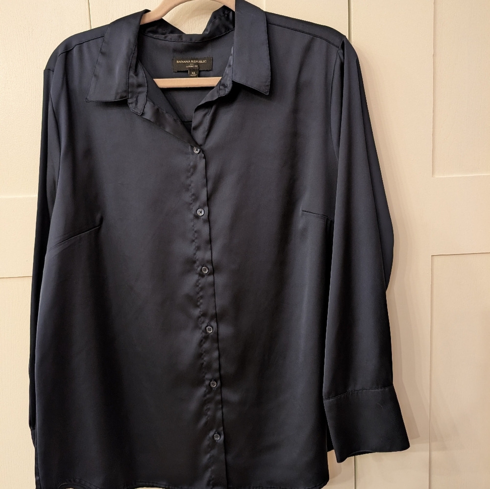 Banana Republic Women's Dark Blue Blouse